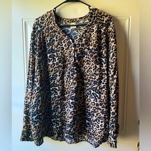 Faded Glory Leopard Print Top